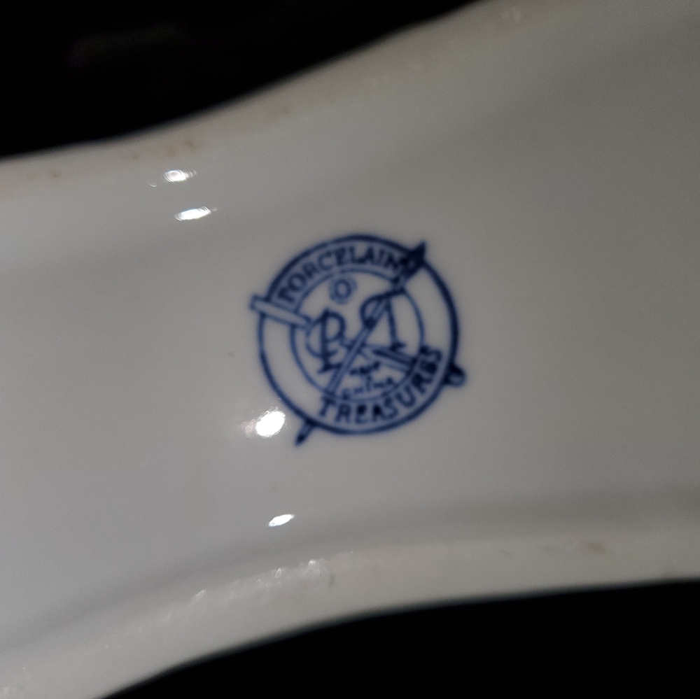 Fine Porcelain Party Flatware Caddies - Picture 4 of 4